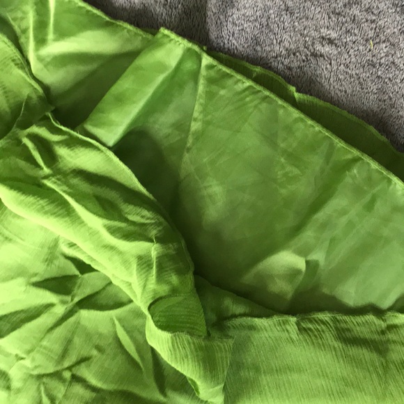 Green Midi Dress - Picture 4 of 4